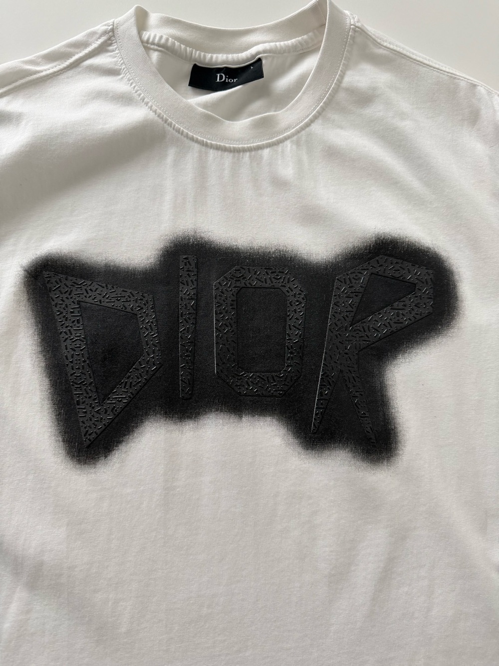 Dior White T‑Shirt with Black Graffiti Logo Sz L - Picture 8 of 8